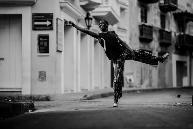 Breakdancer